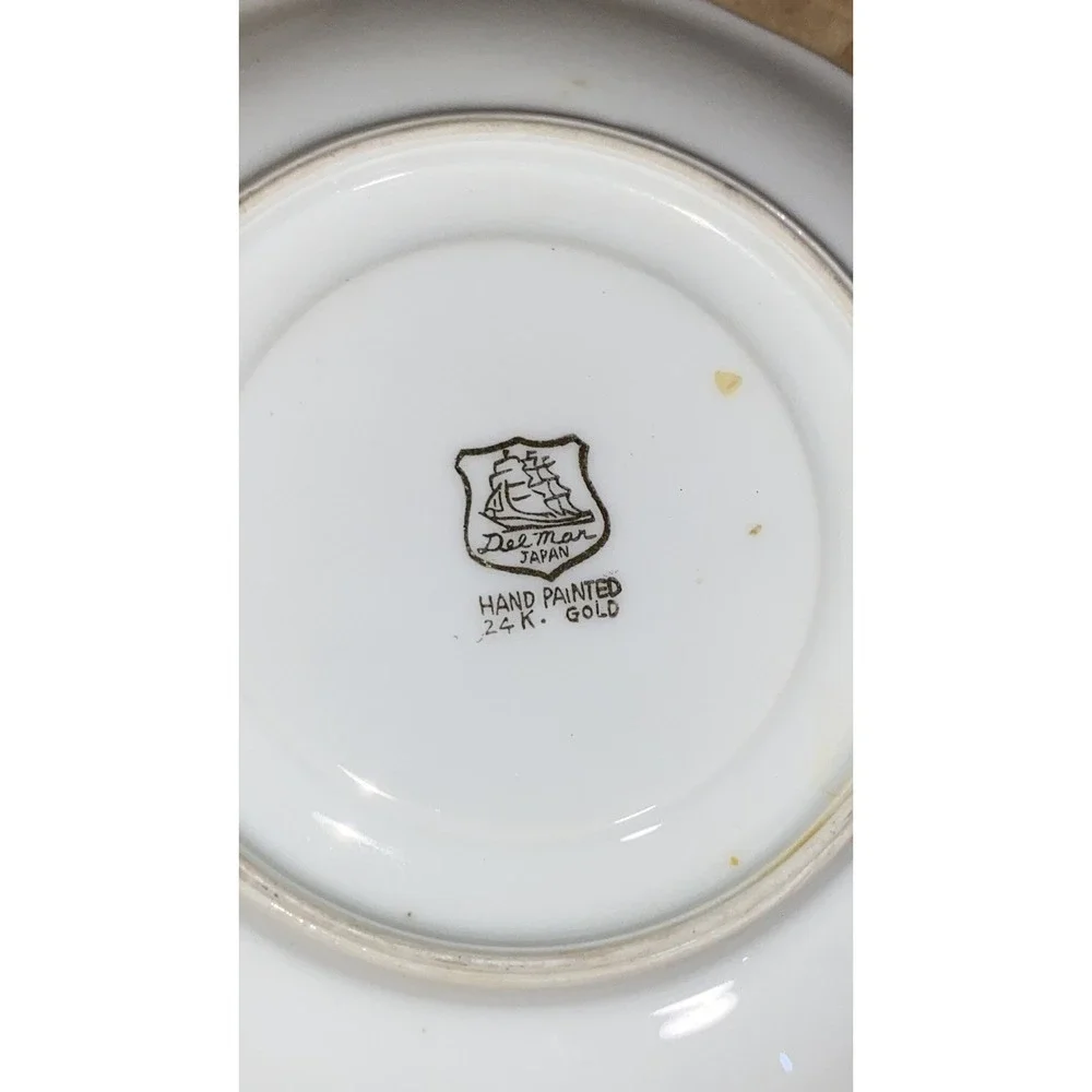 Vintage Del Mar Japan Saucer Hand Painted Raised 24k‎ Gold marked